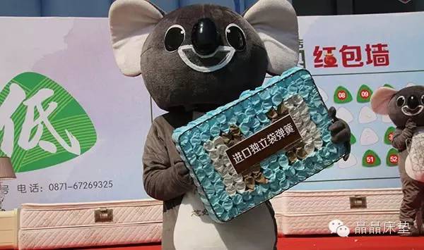 Q3210H2(自動上卸料)履帶式拋丸機 Q3210H2(自動上卸料)履帶式拋丸機